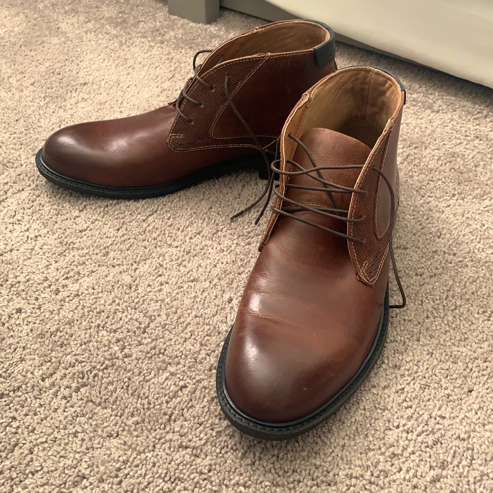 Steve Madden Chukka boots